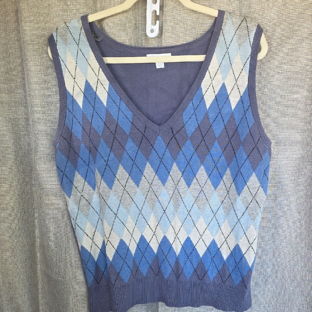 New York & Company Blue and White sleeveless Argyle Sweater Vest Women's sz XL
